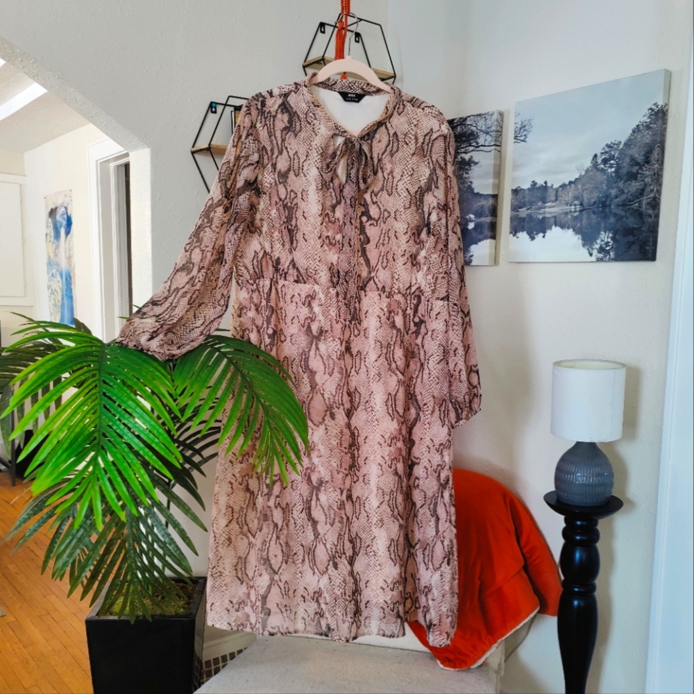 MAX Pink Snakeskin Print Long Sleeve Midi Dress